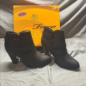 Forever 21 Double-Buckle Black Ankle Booties